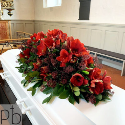 Smukke håndlavede begravelsesblomster fra erfaren blomsterhandler i Brønshøj