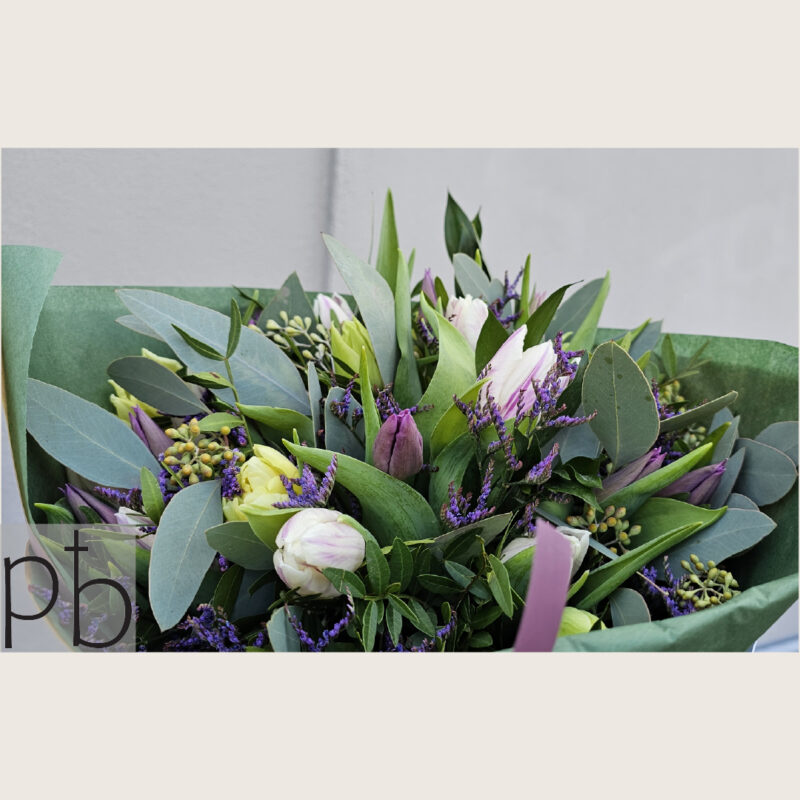 Florist til begravelse i Frederiksberg med smukke blomsterhilsner