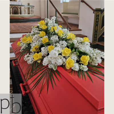 Respektfulde blomster til begravelse leveret i Roskilde