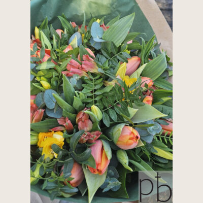 Kondolencebuketter i Rødovre fra Paradis Blomster – smuk og værdig blomsterhilsen