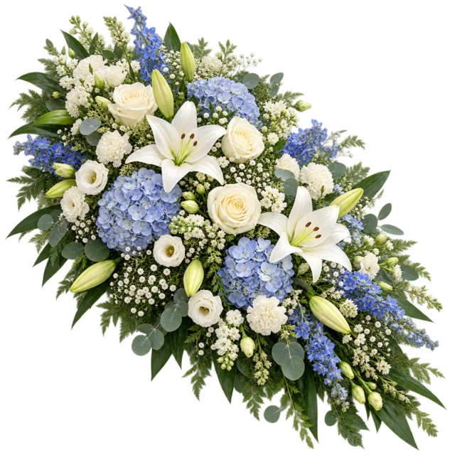 Naturlig bårebuket med vilde blomster, hvide margueritter, rosa sæsonblomster og fine græsser